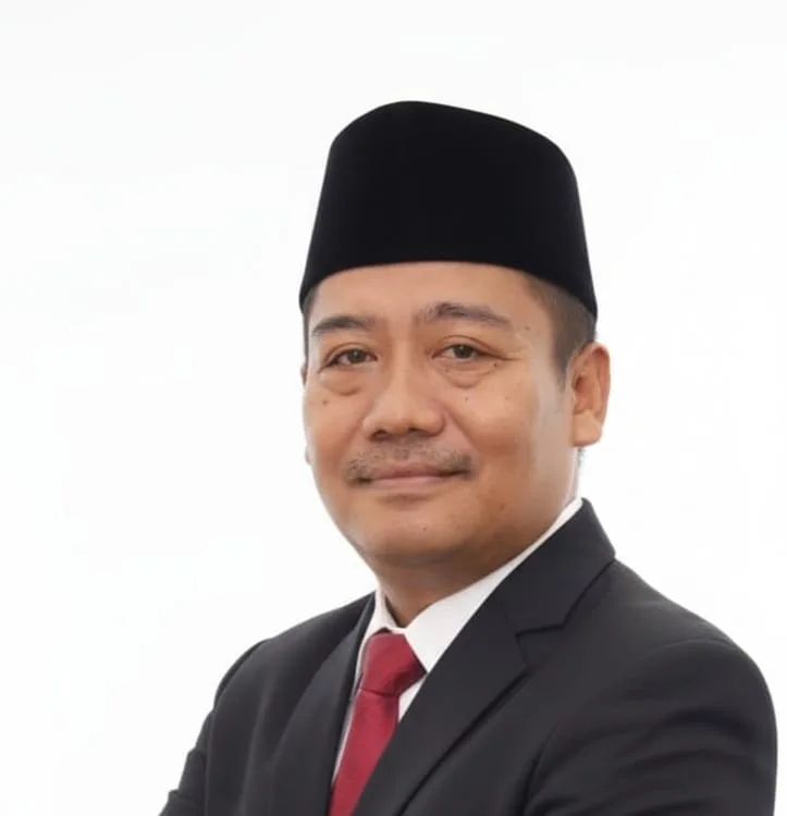 MENELAAH KEMBALI PERADABAN DAN MORALITAS: